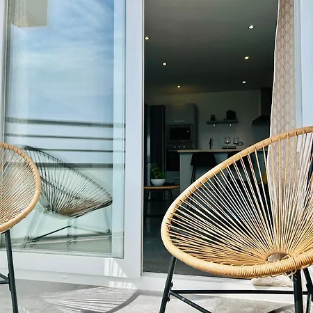 Stylish Sea-view * بينالماذينا